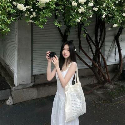 蓝色的月亮
